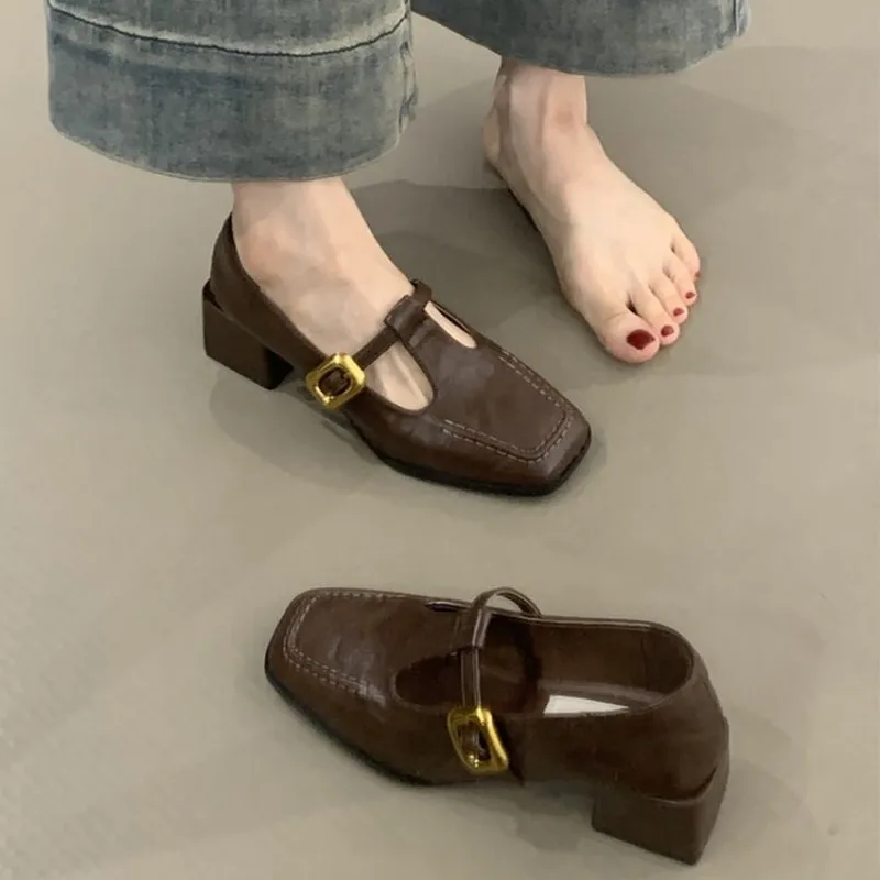 Vintage Fashion Dresses - Sapatos Mary Jane femininos com bico