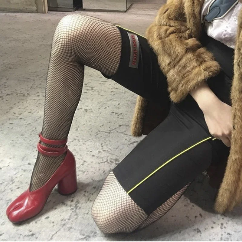 Sapatos Femininos de Salto Alt - Vintage Fashion Online avaliação e preço